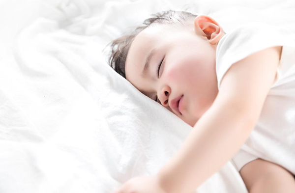 孩子贪睡一定长得快吗？做好这三点很关键