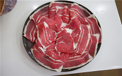春季吃羊肉要注意什么 哪些人不宜吃羊肉 吃羊肉的禁忌是什么