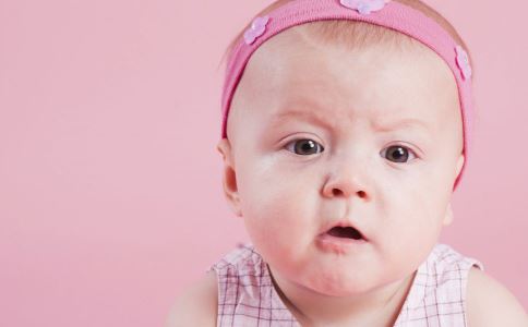 宝宝乳牙出牙顺序 宝宝乳牙 宝宝乳牙护理