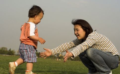 怎么看辅食营养够不够 辅食营养 怎么看婴儿的营养够不够